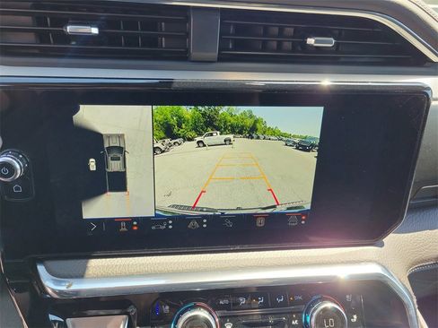 New 2025 GMC Sierra 2500 Denali w/ Denali Reserve Package image 23