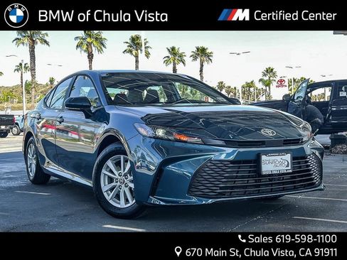 Used 2026 Toyota Camry LE w/ Convenience Package FWD image 1