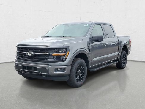 New 2026 Ford F150 XLT w/ Equipment Group 302A MID AWD/4WD image 4