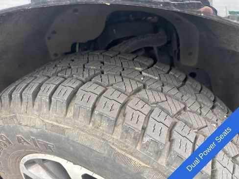 Used 2018 Ford Expedition Max XLT w/ Equipment Group 202A AWD/4WD image 4