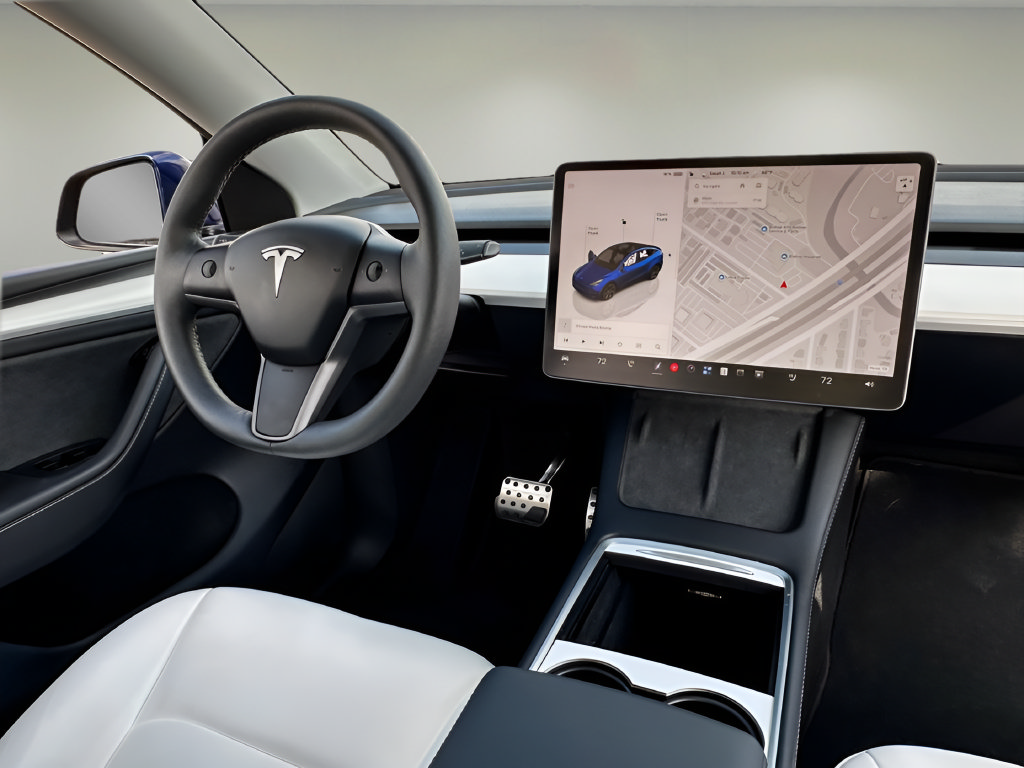 Used 2025 Tesla Model Y Long Range AWD/4WD image 6