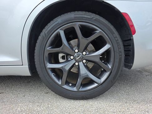 Used 2023 Chrysler 300 S RWD image 20