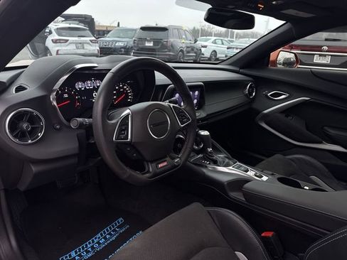 Used 2023 Chevrolet Camaro SS w/ Design Package 3 RWD image 10