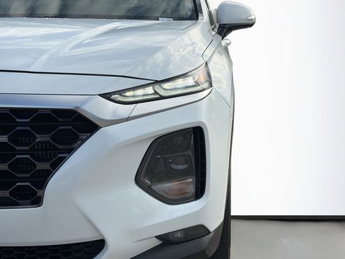 Used 2019 Hyundai Santa Fe FWD image 10