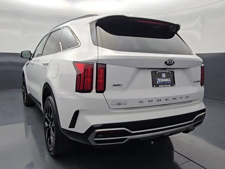 Used 2021 Kia Sorento SX AWD/4WD image 5