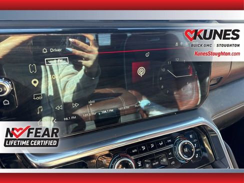 Used 2025 GMC Sierra 3500 Denali Ultimate image 35