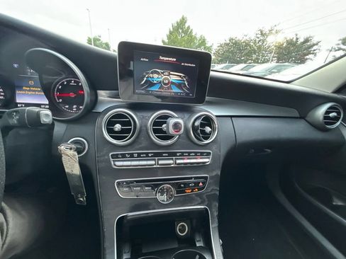 Used 2017 Mercedes-Benz C 300 Sedan image 17