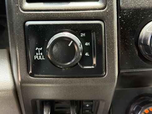 Used 2022 Ford F350 XL w/ Power Equipment Group AWD/4WD image 13