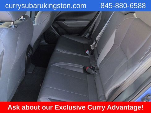 Used 2025 Subaru Crosstrek 2.0i Premium image 17