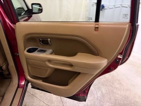 Used 2006 Honda Pilot EX-L image 16