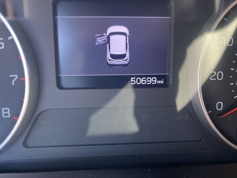 Used 2021 Kia Seltos S image 10