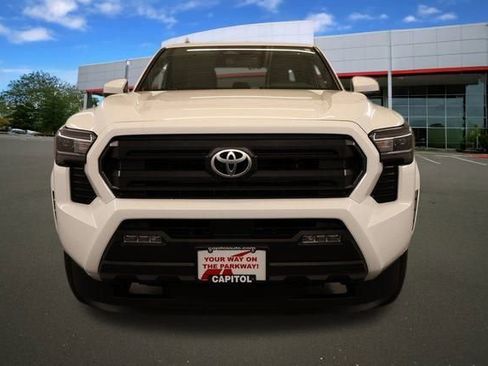 New 2025 Toyota Tacoma SR5 image 8