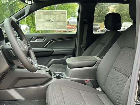 New 2026 GMC Canyon Elevation w/ Convenience Package image 8