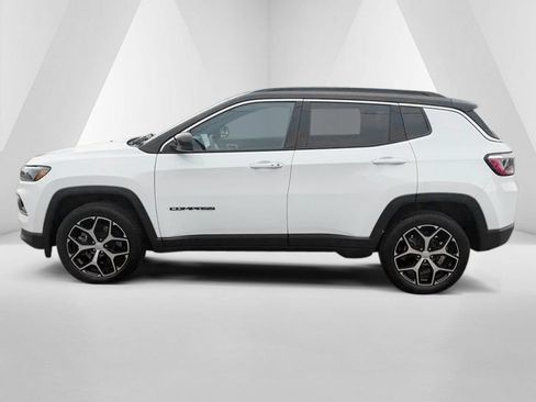 Used 2024 Jeep Compass Limited AWD/4WD image 4