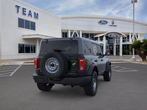 New 2025 Ford Bronco 4-Door AWD/4WD image 8