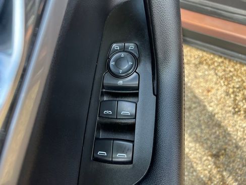 Used 2024 Chevrolet Blazer LT w/ Convenience Package FWD image 25