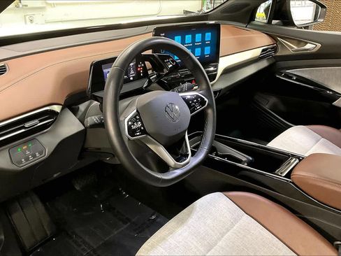 Used 2023 Volkswagen ID.4 Pro image 16