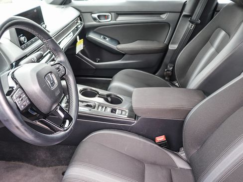 Certified 2025 Honda Civic Sport image 22