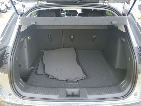 New 2026 Chevrolet Trax LT image 9