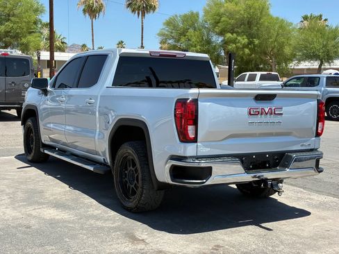 Used 2020 GMC Sierra 1500 SLE w/ SLE Value Package RWD image 4