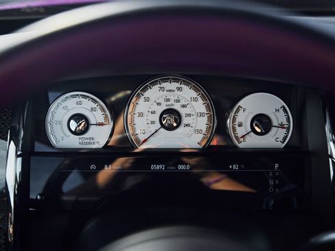 Used 2020 Rolls-Royce Wraith RWD image 44