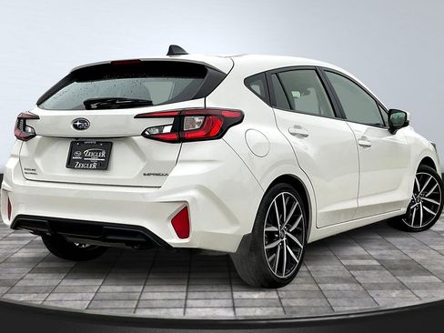 Used 2024 Subaru Impreza 2.0i Sport image 2