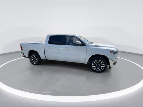 Used 2025 RAM 1500 Laramie AWD/4WD image 24