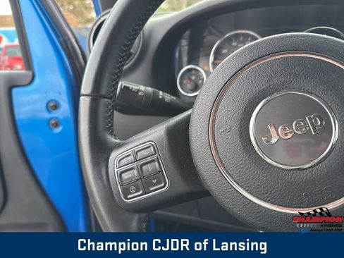 Used 2016 Jeep Wrangler Unlimited Sport w/ Quick Order Package 24S AWD/4WD image 16