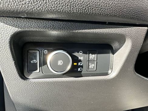 Used 2024 Ford Ranger Lariat w/ FX4 Off-Road Package image 23