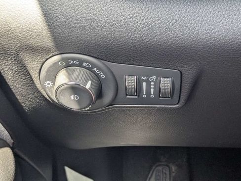 Certified 2024 Jeep Compass Latitude AWD/4WD image 26