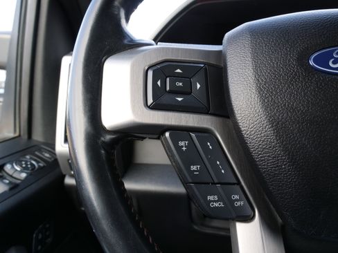 Used 2021 Ford F250 Platinum w/ FX4 Off-Road Package image 22