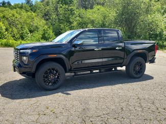 New 2026 GMC Canyon Denali w/ LPO, Denali Black Edition AWD/4WD video 1