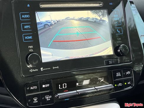 Certified 2016 Toyota Prius Three w/ Advanced Technology Package FWD image 27
