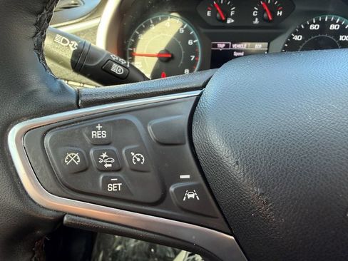 Used 2023 Chevrolet Malibu RS FWD image 24