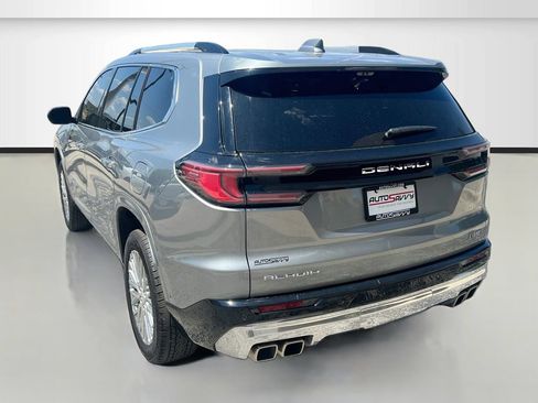 Used 2024 GMC Acadia Denali w/ Super Cruise Package FWD image 5