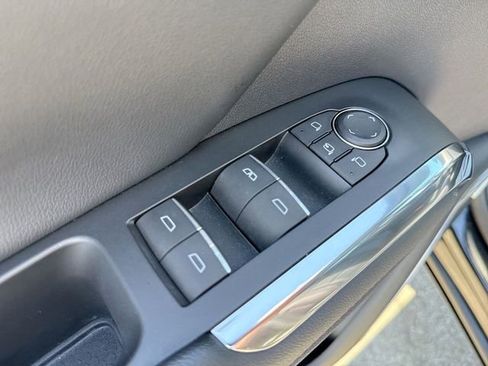 Used 2024 Chevrolet Traverse RS w/ LPO, Floor Liner Package FWD image 13