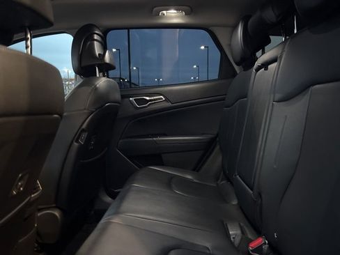 Used 2023 Kia Sportage EX w/ EX Premium Package image 20