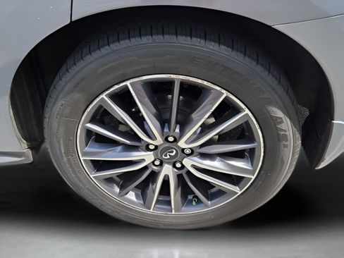 Used 2017 INFINITI QX60 FWD w/ Deluxe Technology Package image 32