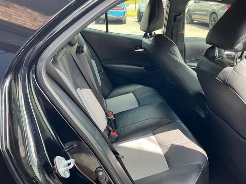 Used 2023 Toyota Corolla XSE FWD image 6