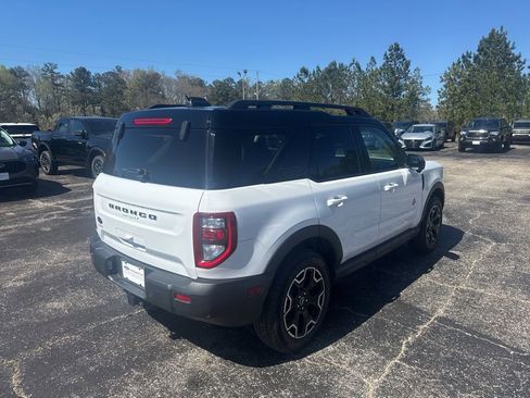 Used 2025 Ford Bronco Sport Outer Banks w/ Outer Banks Tech Package+ AWD/4WD image 21