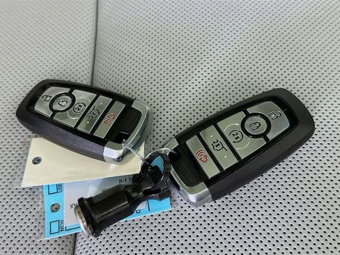 New 2026 Ford Expedition Max Platinum w/ Driver's Package image 21