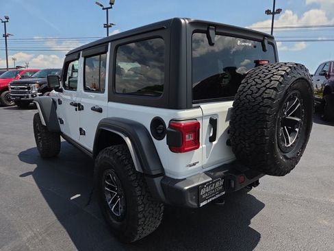 Used 2024 Jeep Wrangler Unlimited Sport AWD/4WD image 4