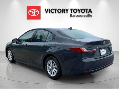 Used 2026 Toyota Camry LE FWD image 3