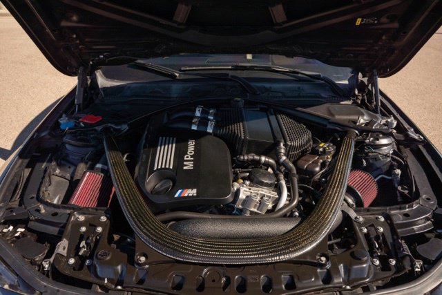 Used 2017 BMW M3 RWD image 32