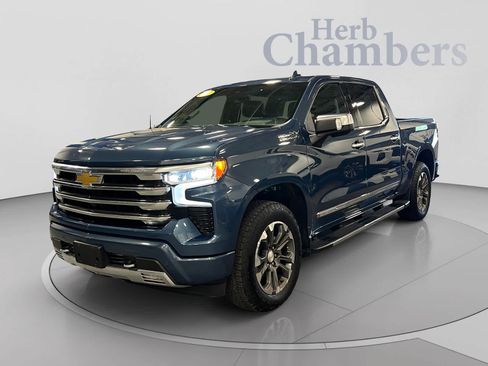 Used 2024 Chevrolet Silverado 1500 High Country AWD/4WD image 4