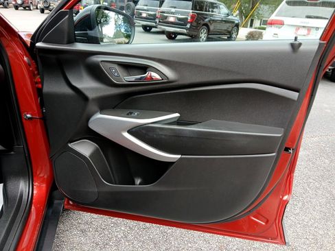 Used 2024 Chevrolet Trax RS image 15