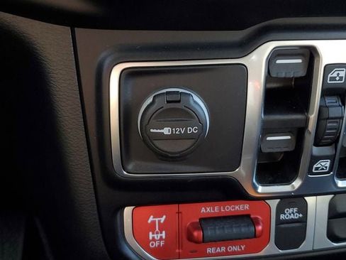 Certified 2022 Jeep Gladiator Mojave w/ Trailer Tow Package image 35