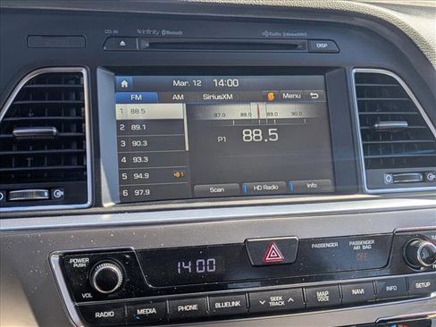 Used 2017 Hyundai Sonata Limited w/ Ultimate Package 04 image 12