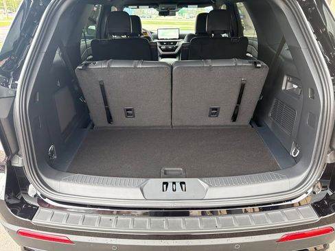 New 2026 Ford Explorer ST-Line AWD/4WD image 23