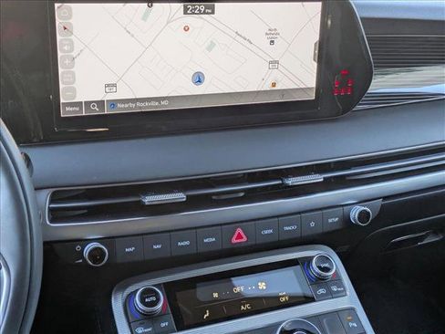 Used 2025 Hyundai Palisade Calligraphy image 11